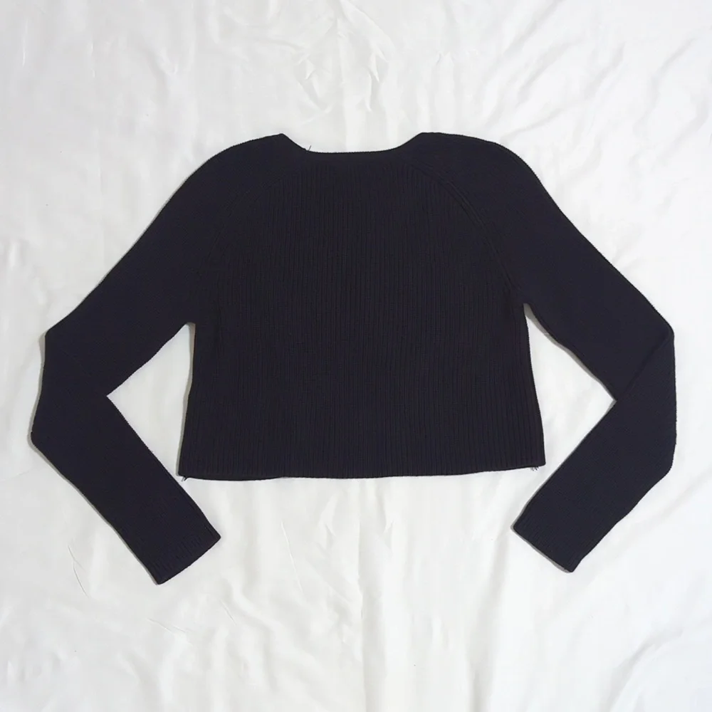 White House Black Market Black Cropped Crewneck Sweater - Picture 2 of 15
